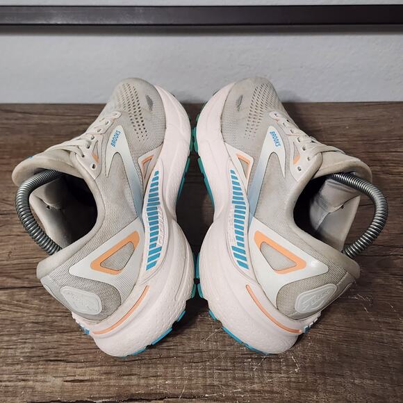 Brooks Adrenaline GTS 23 Women's Athletic Running Shoes Sneakers Size 8 - Picture 5 of 9